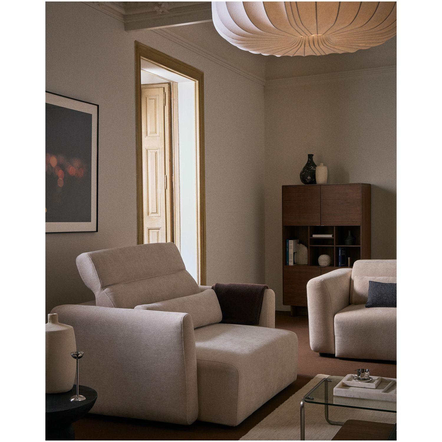 2-Sitzer-Sofa Lares mit elektrisch ausfahrbaren Sitzen und verstellbarer Kopfstütze in beiger Chenille 150 cm