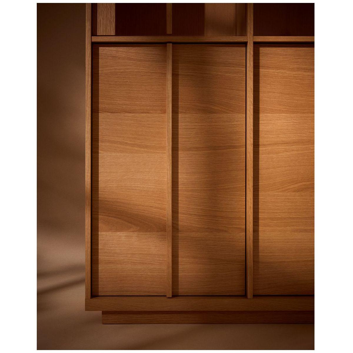 Vitrine Onix aus massivem Eichenholz und Eichenfurnier mit Naturton-Finish 100x170 FSC Mix Credit