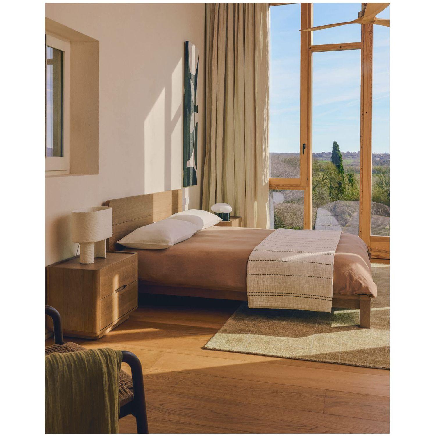 Bett Arelida aus Furnier und massivem Eichenholz mit hellbraunem Finish - Grösse: 160x200