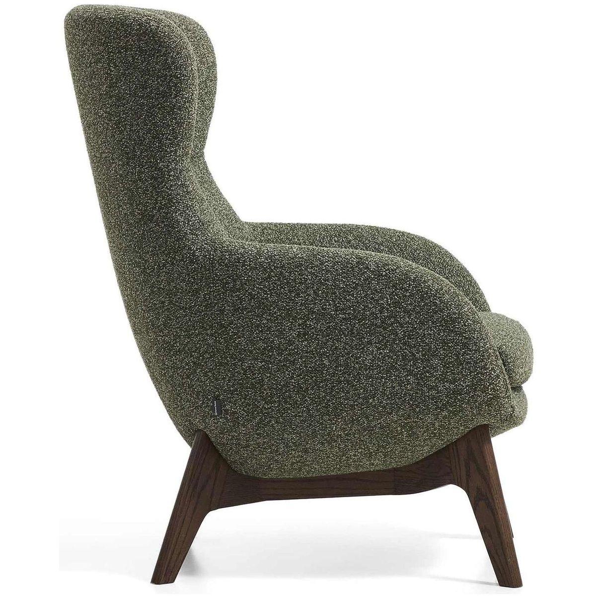 Ohrensessel Adiran dicker Chenille Moosgrün Beinen Eichenholz massiv Nussbaum-Finish