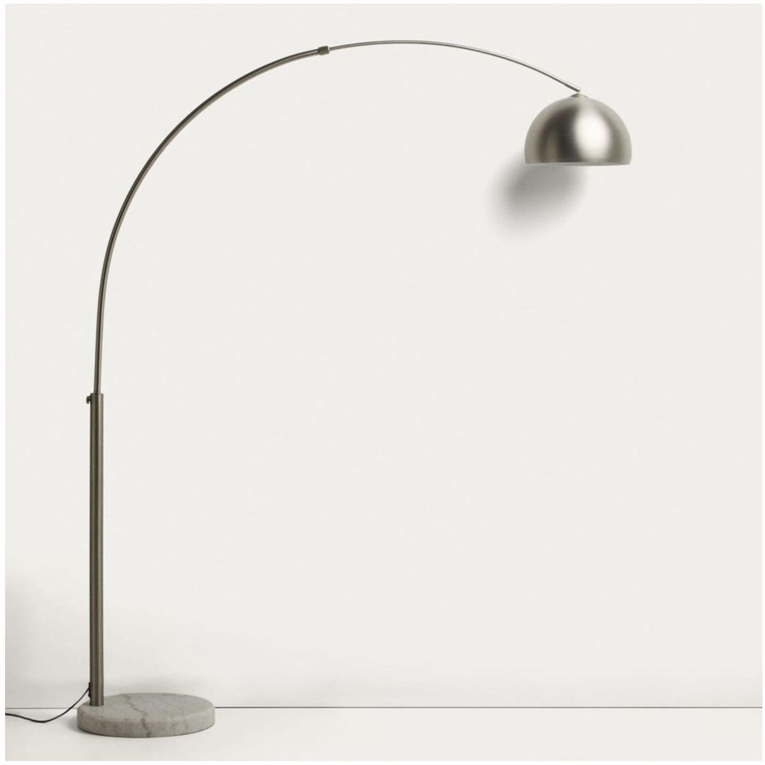 Bogenlampe Stehlampe Madali aus Stahl mit silbernem gebürstetem Finish und weissem Marmor