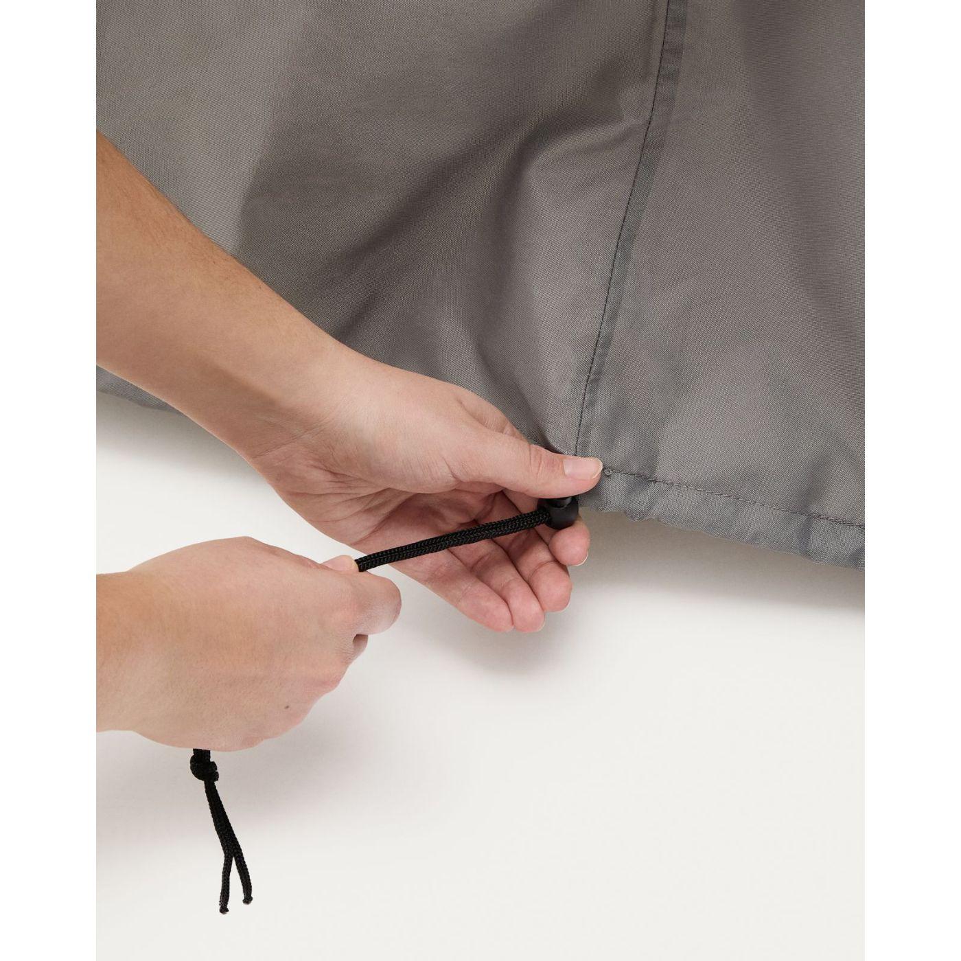 Iria Schutzhülle für 4 stapelbare Outdoor Stühle max. 80x65x95