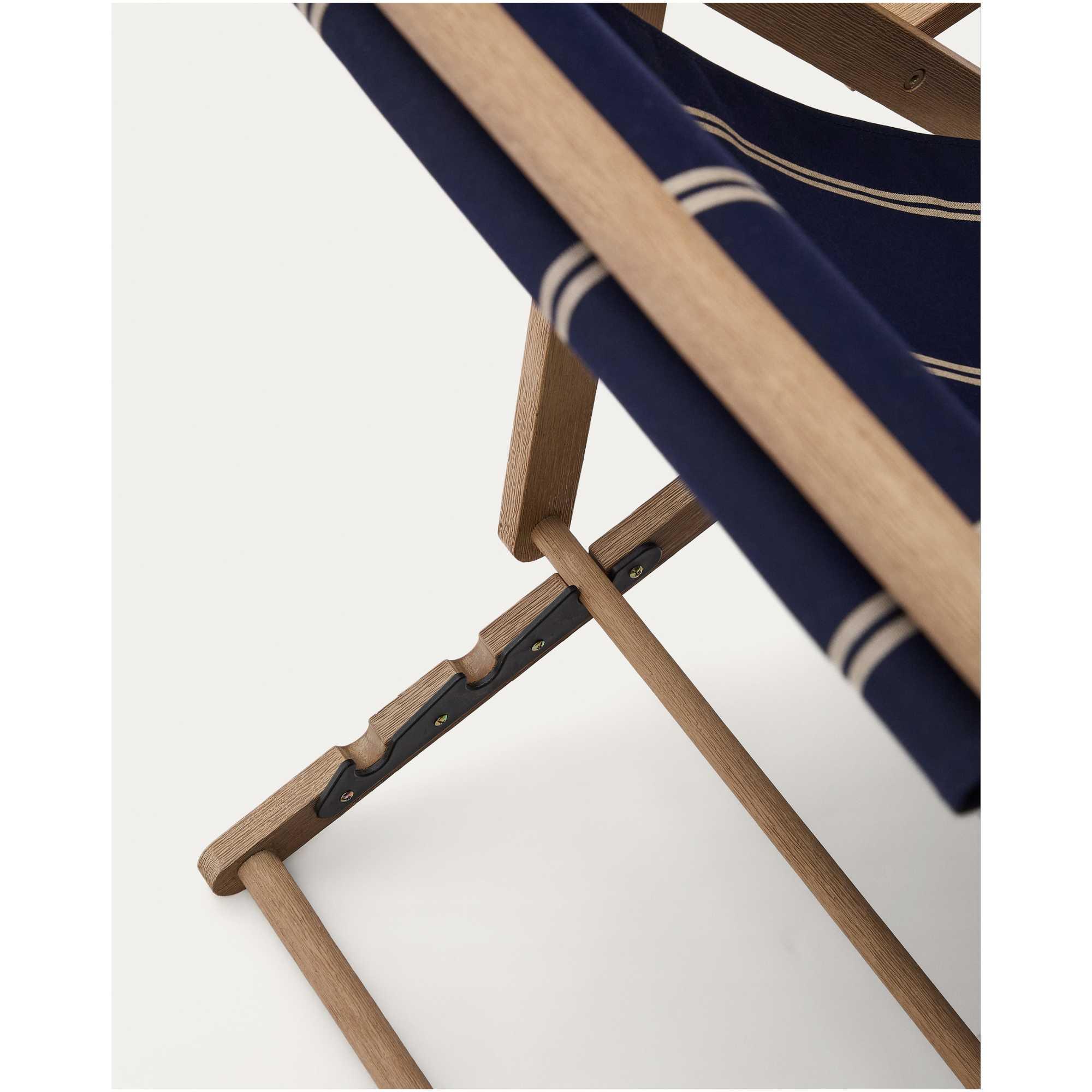 Blau-beige gestreifter klappbarer Outdoor-Liegestuhl Vilara aus massivem Akazienholz, FSC 100%
