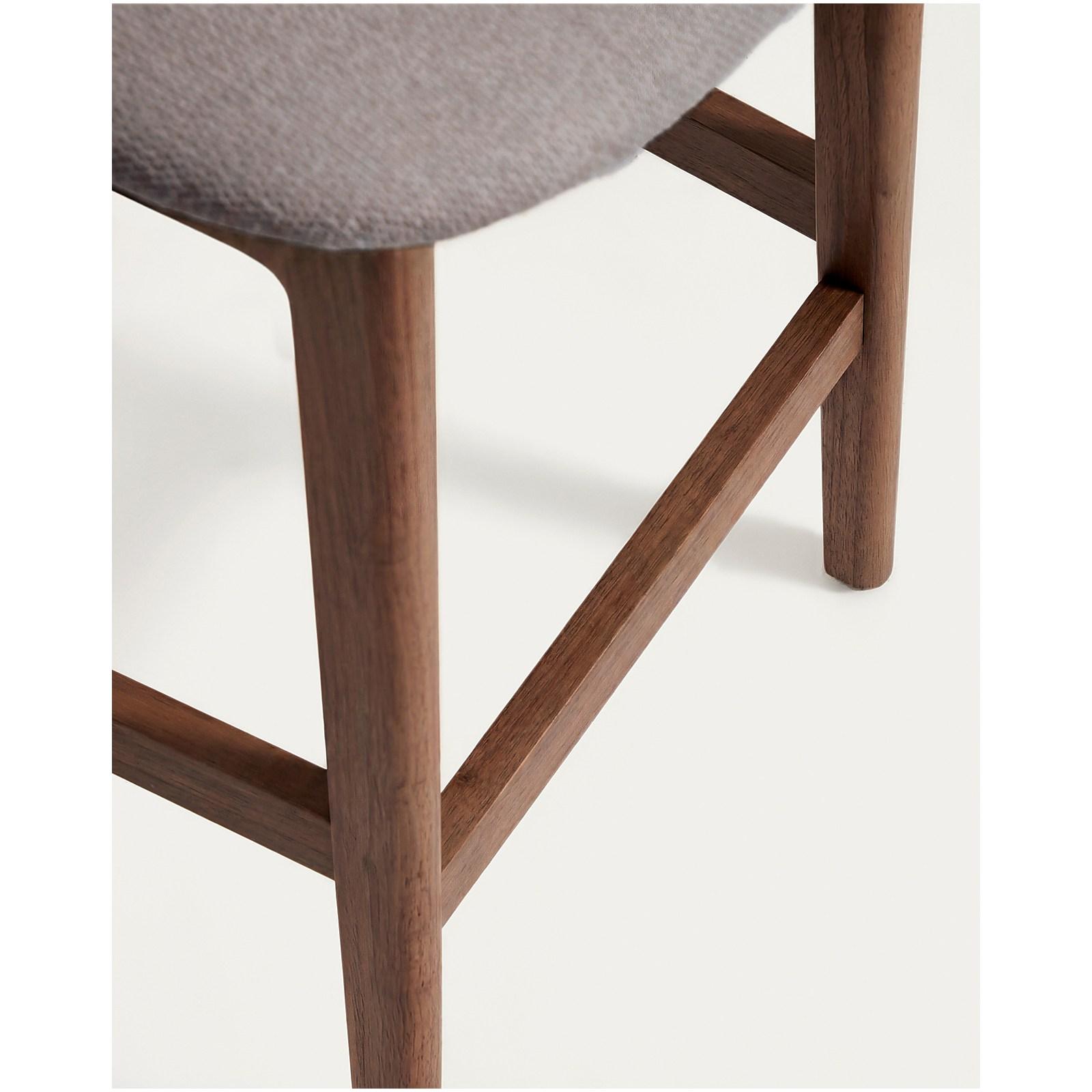 Barhocker Ludara aus Eichenfurnier mit Nussbaumfinish und brauner Chenille 65 cm
