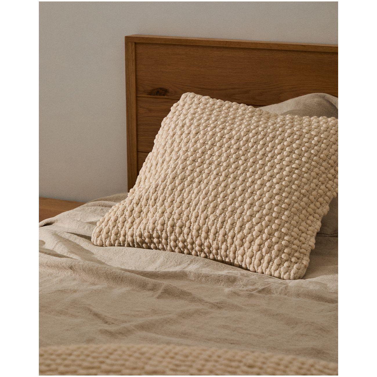 Kissenhülle Mascarell aus weisser Baumwolle und Polyester 50x50