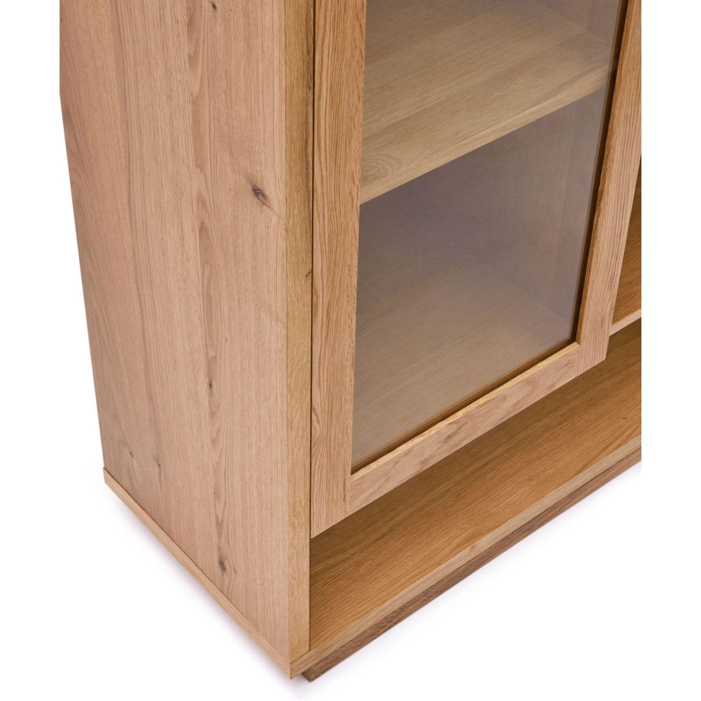 Alguema Vitrine aus Eichenfurnier mit natürlichem Finish 100 x 185 cm