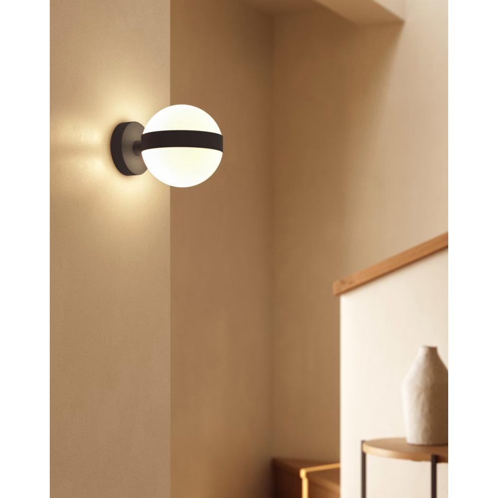 Wandleuchte Anasol Metall schwarz Glas weiss