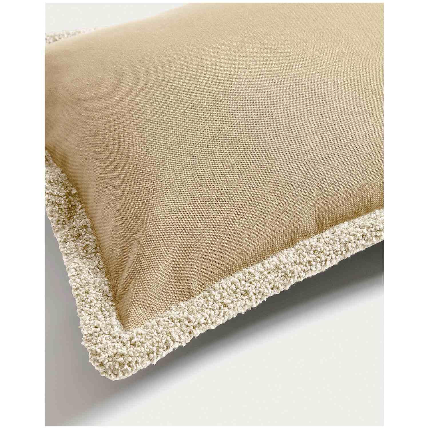 Kissenbezug  Olinan mit Bouclé-Detail beige 30 x 50 cm