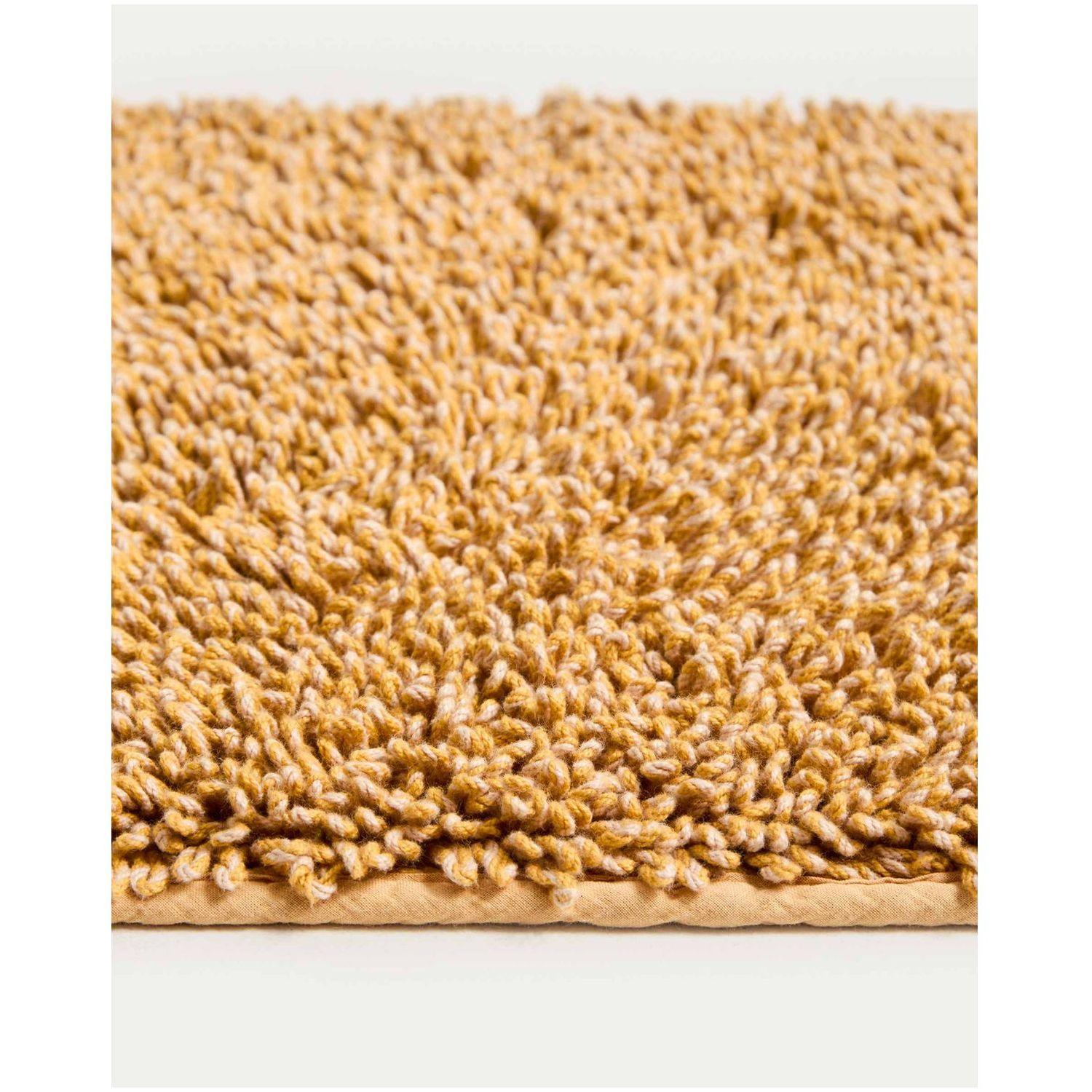 Badezimmermatte Aroia aus senffarbenem Melange-Bouclé 50 x 70 cm