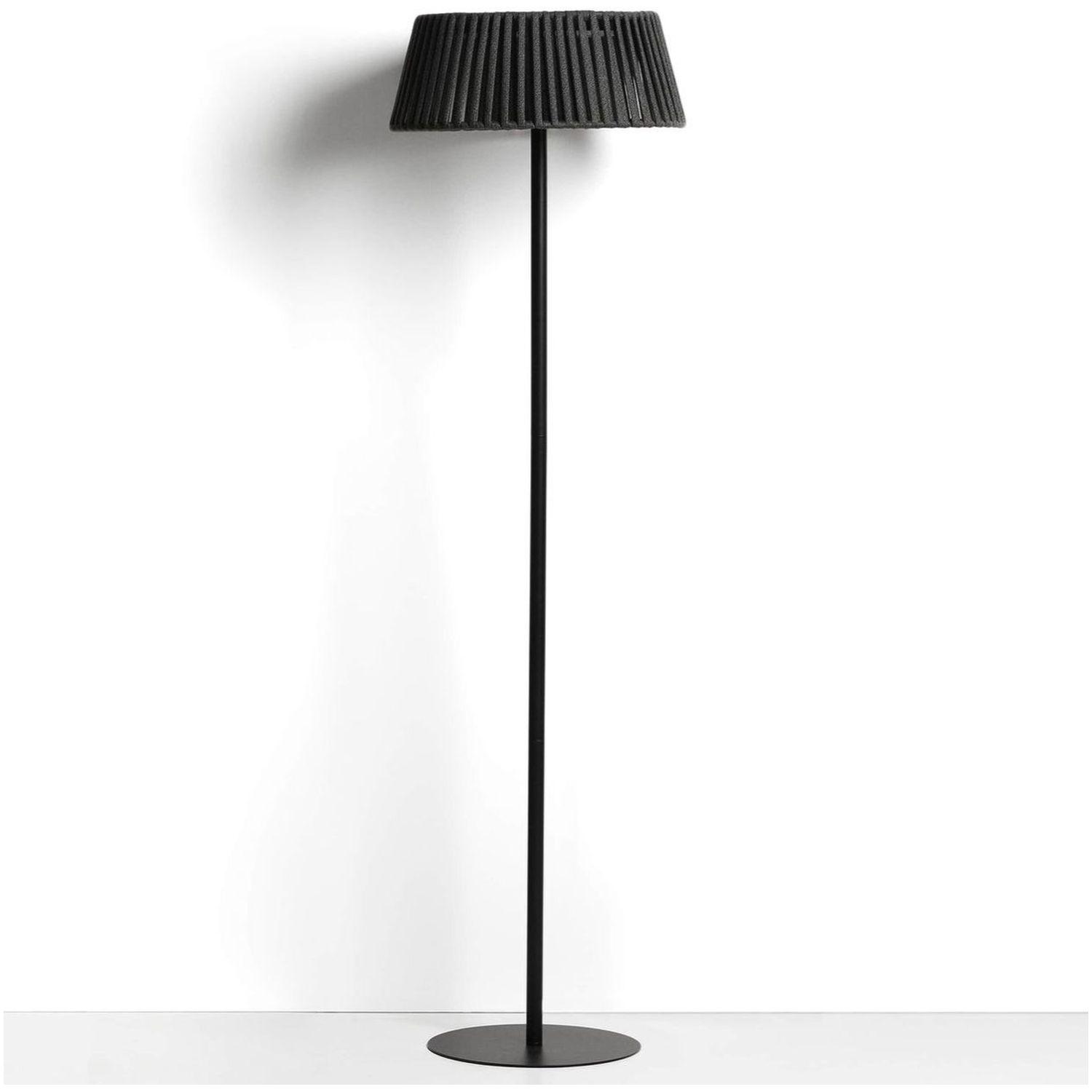 Outdoor-Solar-Stehlampe Aldet aus flachem Seil mit schwarzem Metallfuss 46x46