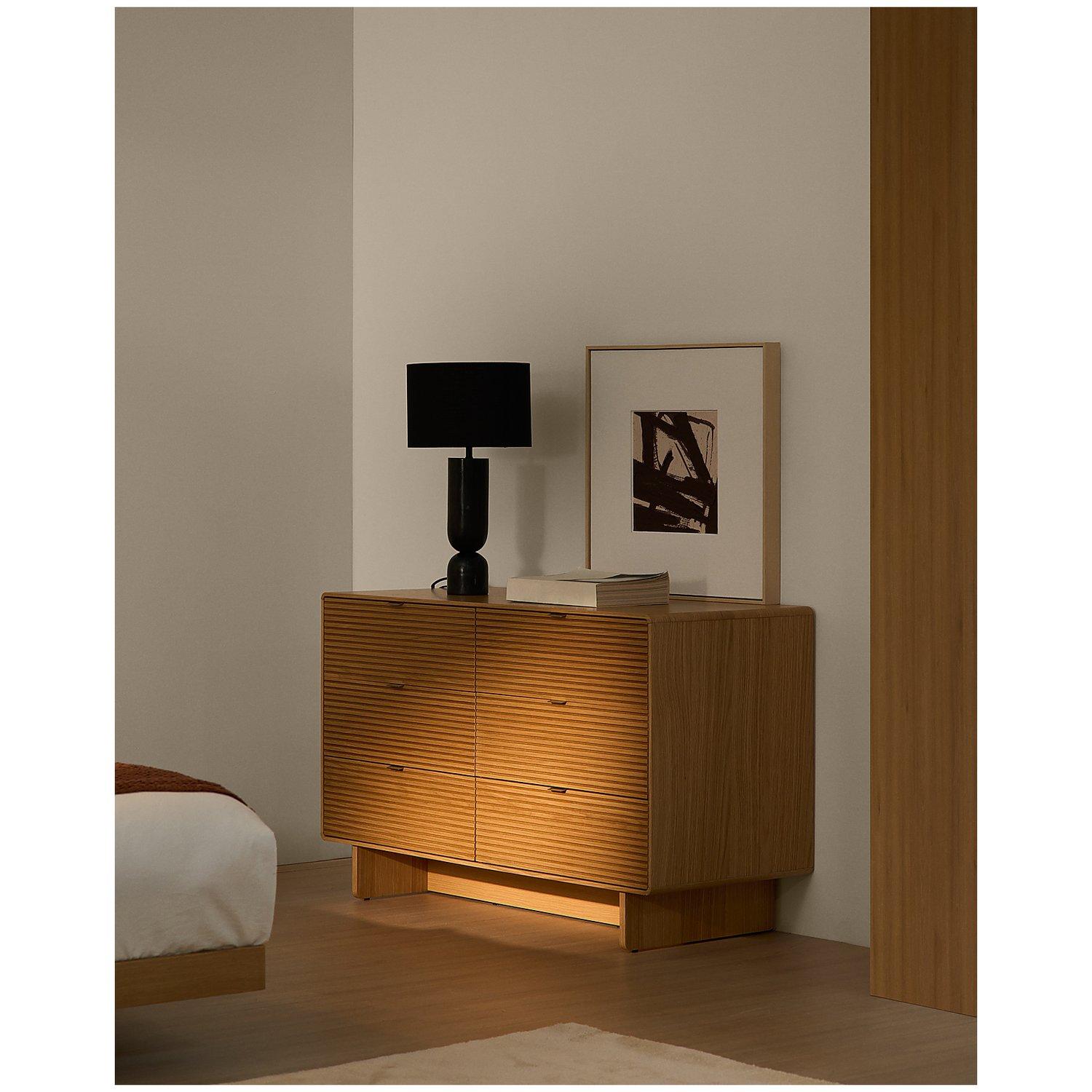 Kommode Norlen mit 6 Schubladen in Eichenfurnier mit naturfarbenem Finish FSC Mix Credit 120x75