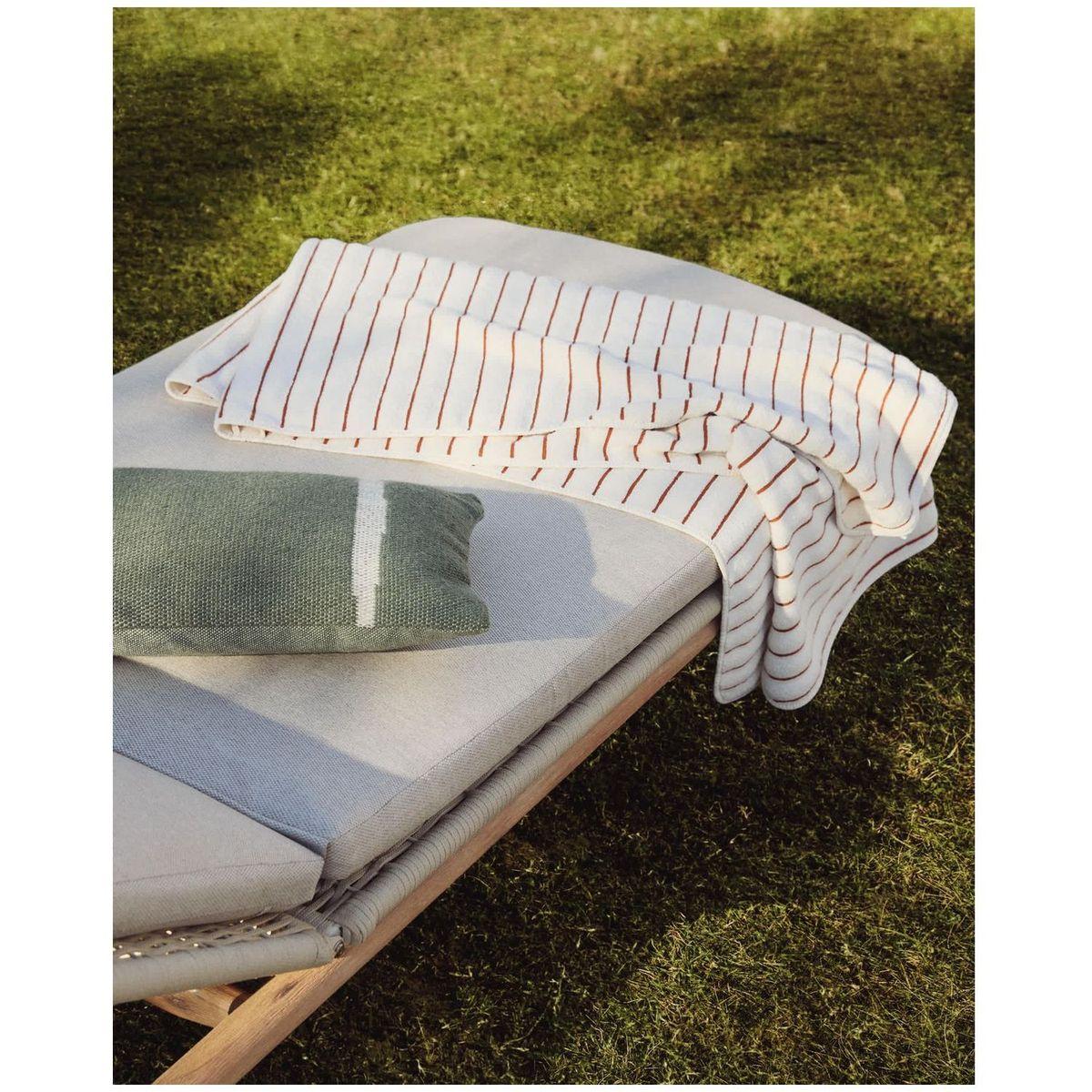 Handtuch Dorane aus 100 % Baumwolle mit orangefarbenen Streifen 70 x 140 cm