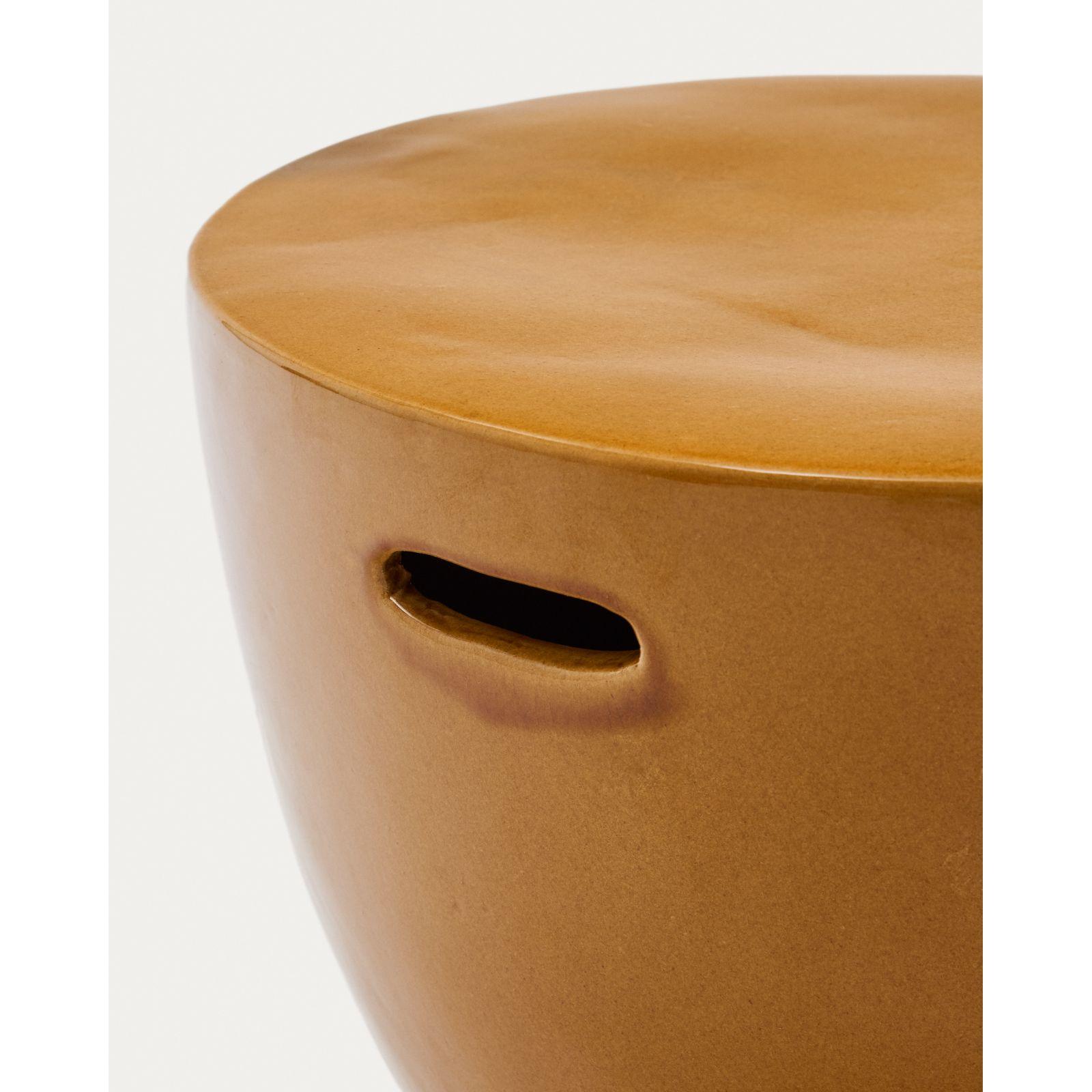 Beistelltisch Mesquida Outdoor Keramik senffarbenem Glasurfinish 45x45