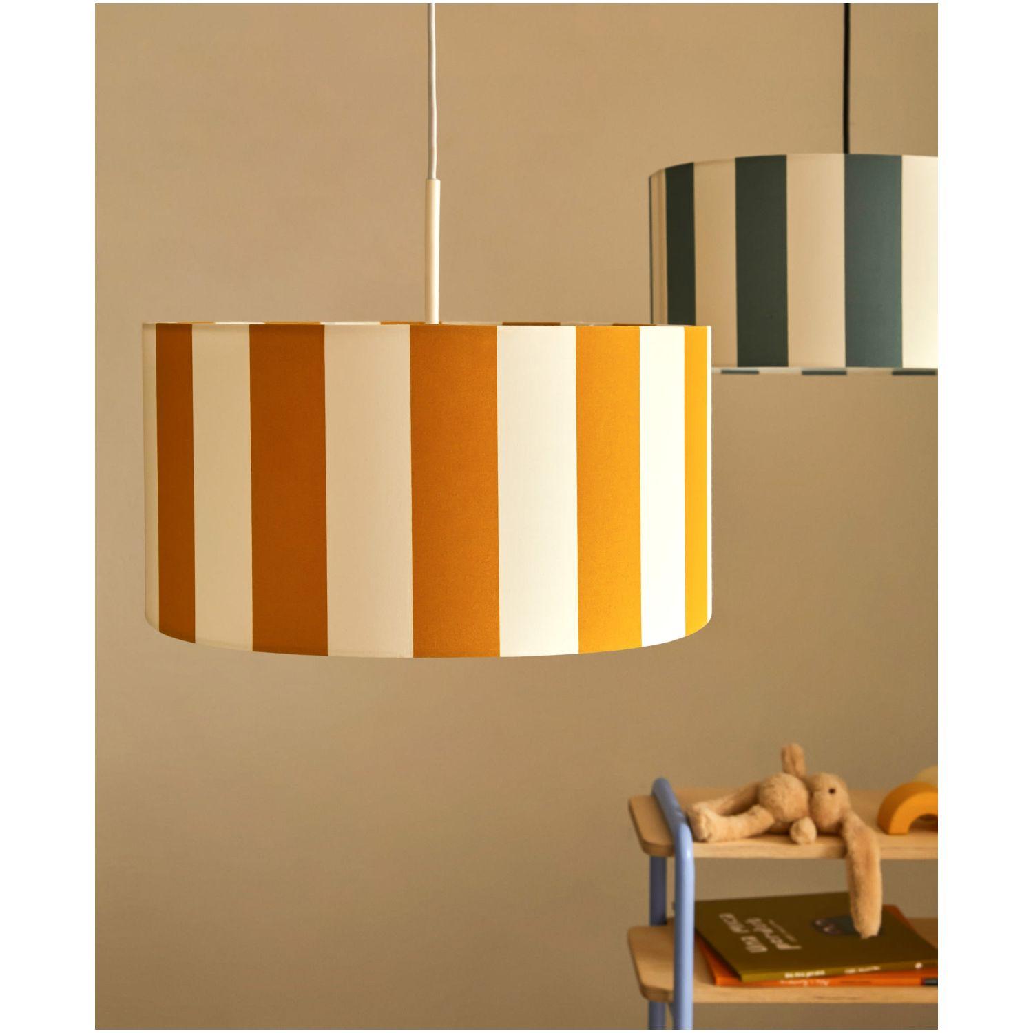 Lampenschirm Ciral mit gelben und weissen Streifen 40x40