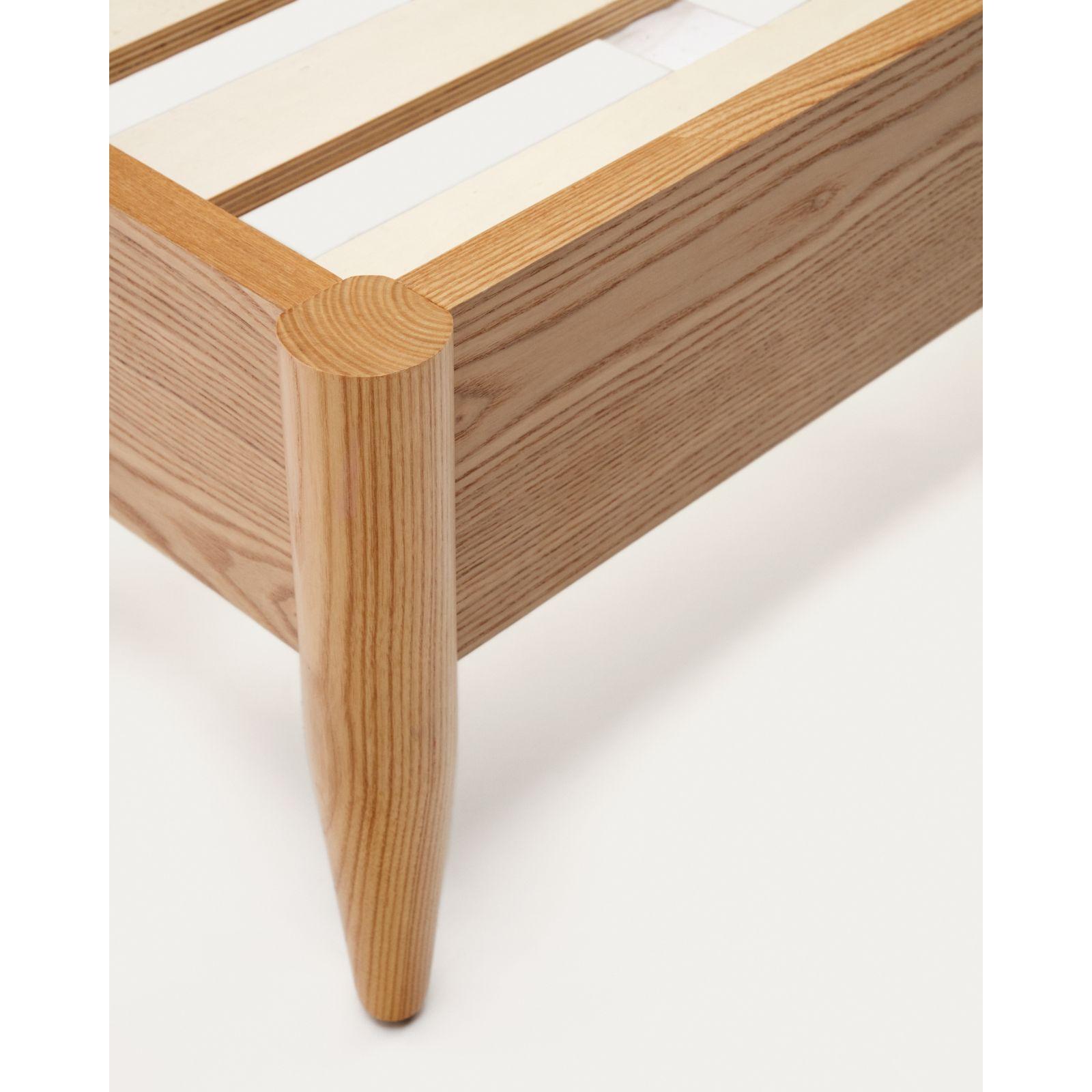 Holzbett mit Kopfteil Octavia Eschenfurnier - Grösse: 160x200