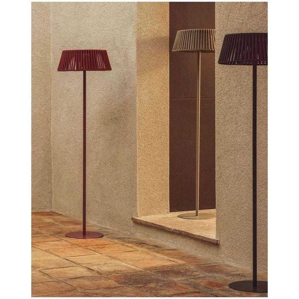 Outdoor-Solar-Stehlampe Aldet aus flachem Seil mit schwarzem Metallfuss 46x46