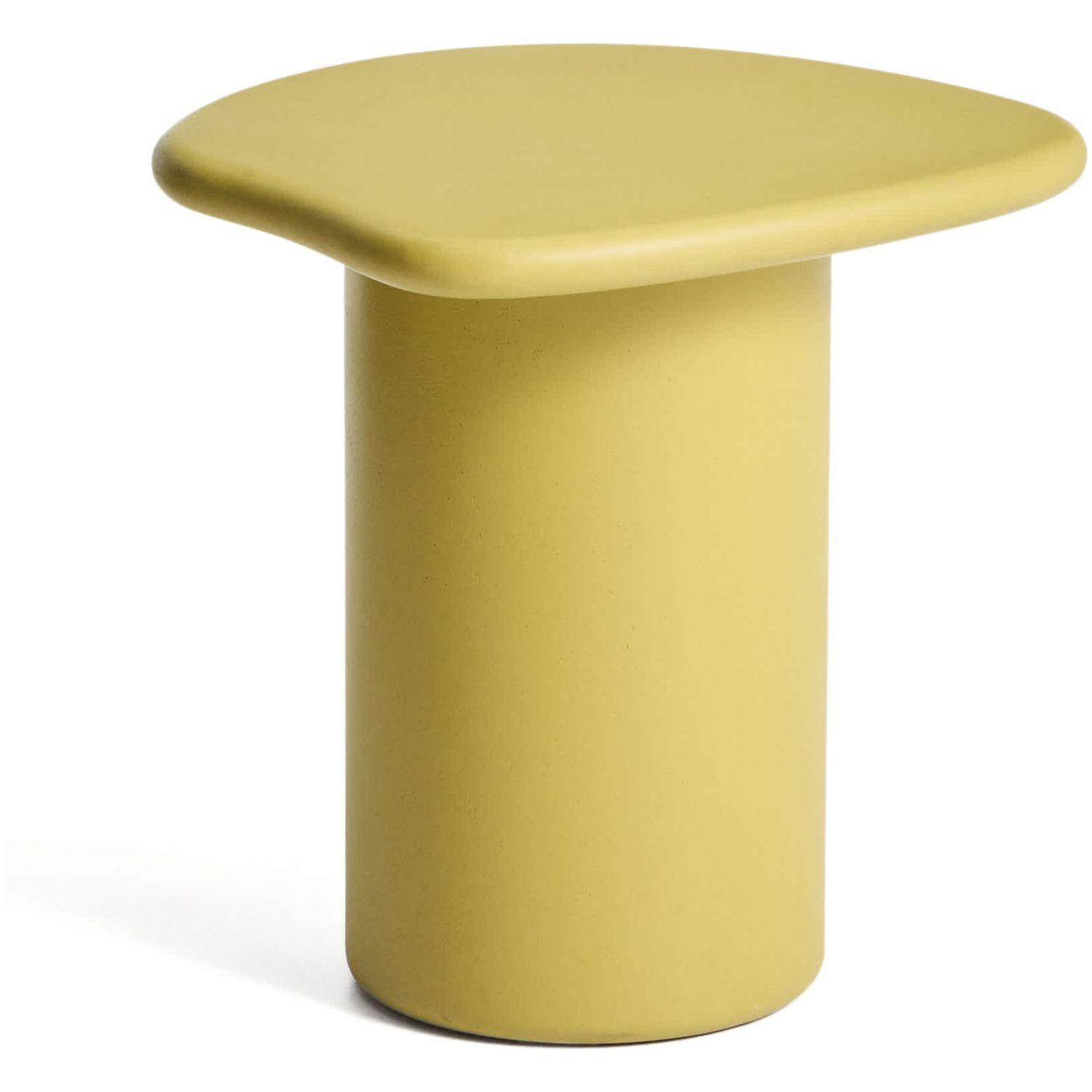 Beistelltisch Macarella aus senfgelbem Zement 48x47 cm