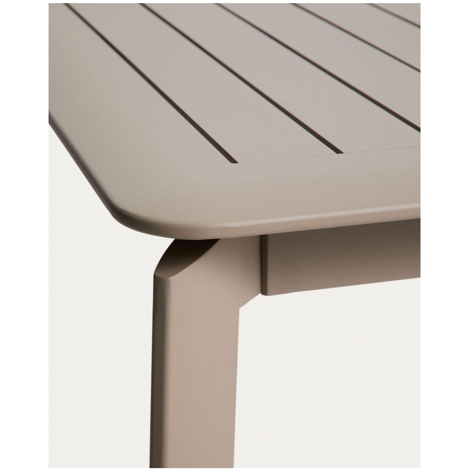 Ausziehtisch Brela aus Aluminium und 6 Stapelstühle Livadia aus Aluminium und taupefarbene