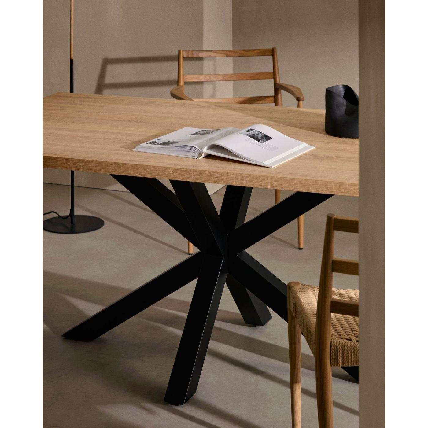 Argo Tisch 160 x 100 cm mit Melamin natur und schwarzen Stahlbeinen