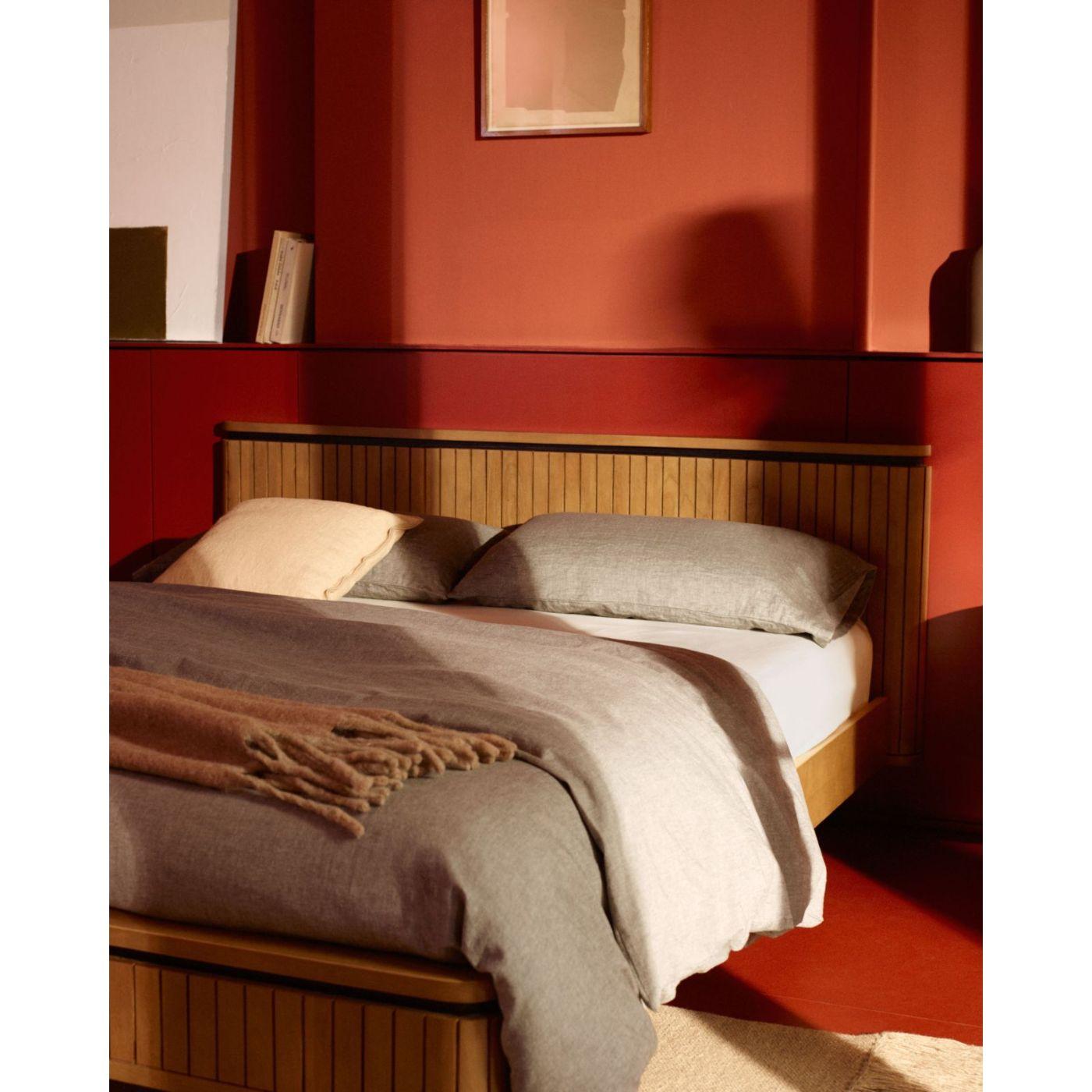 Holzbett Licia Mangoholz natur 160x200