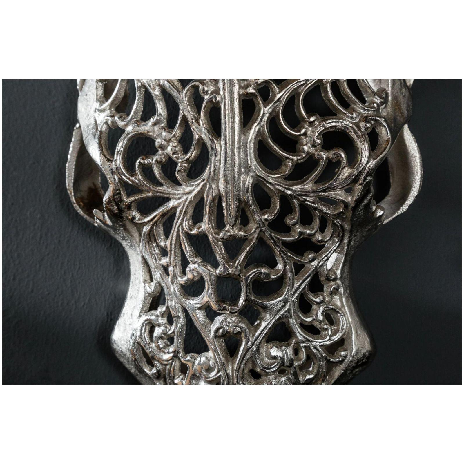 Wanddekoration Exotic Skull 57cm Metall silber Mangoholz