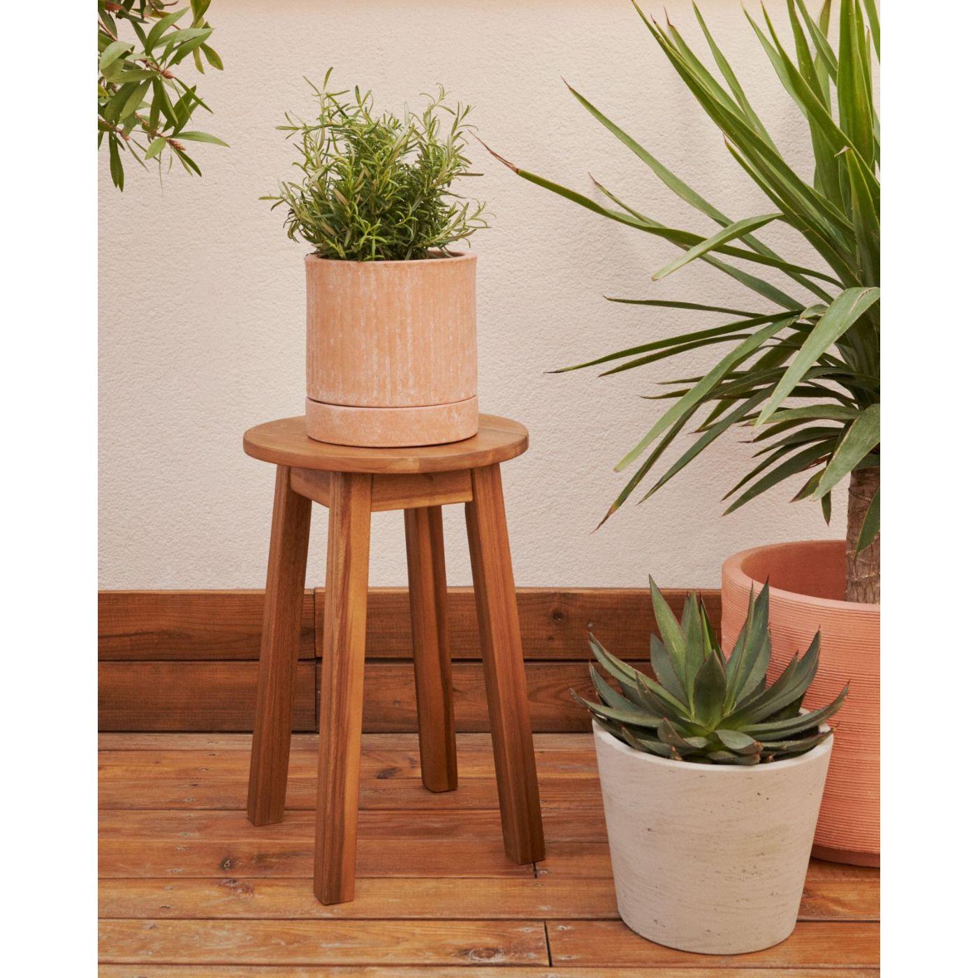 Amel Outdoor Fussablage aus massivem Akazienholz